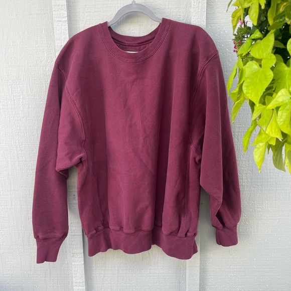 Men’s Premium Reverse Weave Champion Crewneck Sweatshirt - Picture 1 of 3